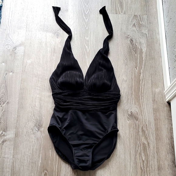 Miraclesuit Swim Magic Suit By Miraclesuit Onepiece Halter Swimsuit Poshmark